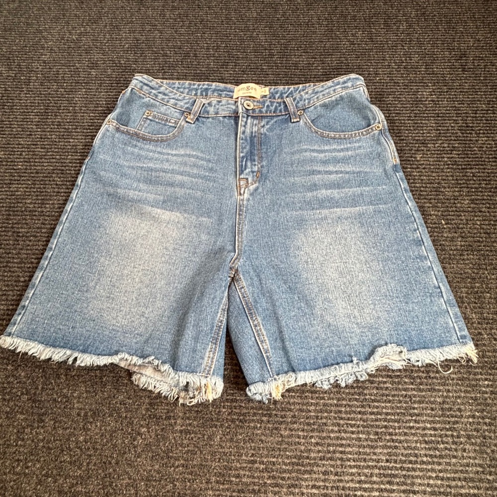 Umgee Denim Light Wash Frayed Hem‎ Jean Shorts Style J4006 Size 5